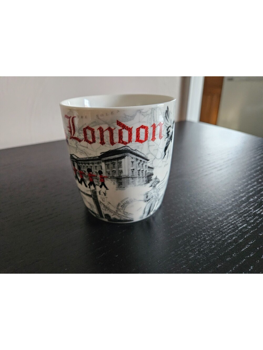 London Souvenir Coffee/ Tea Mug 10 oz